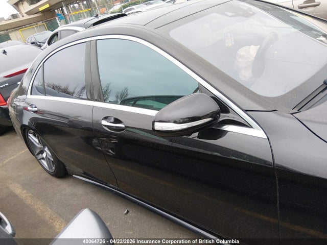 WDDUG8GB2JA372301 Mercedes-Benz S 560 4matic