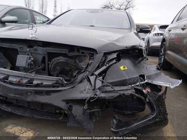 WDDUG8GB2JA372301 Mercedes-Benz S 560 4matic