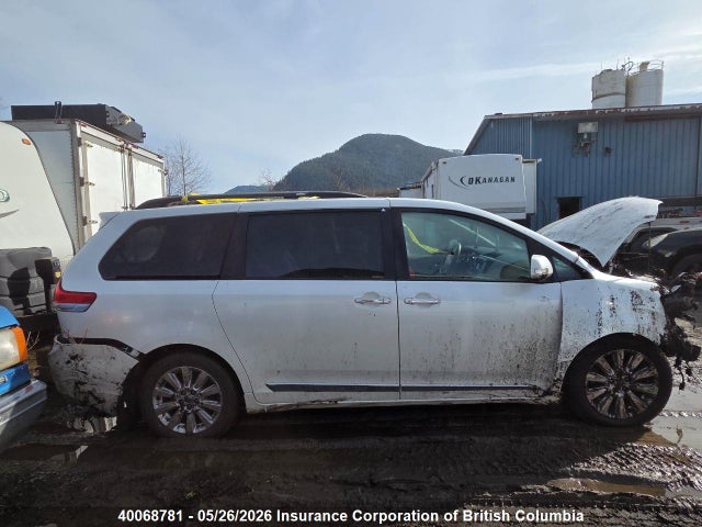 Продажа на аукционе авто 2014 Toyota Sienna Xle/limited, vin: 5TDDK3DC7ES085067, номер лота: 40068781
