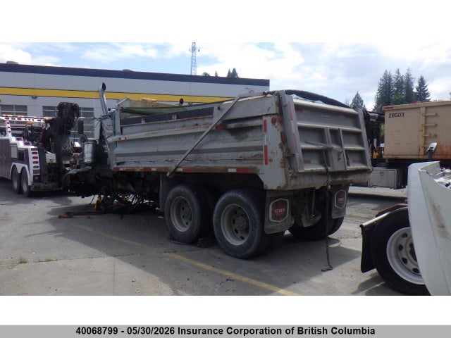 Aukcja sprzedaży 1998 Kenworth Construction T800, vin: 1NKDL20X1WR948105, numer aukcji: 40068799