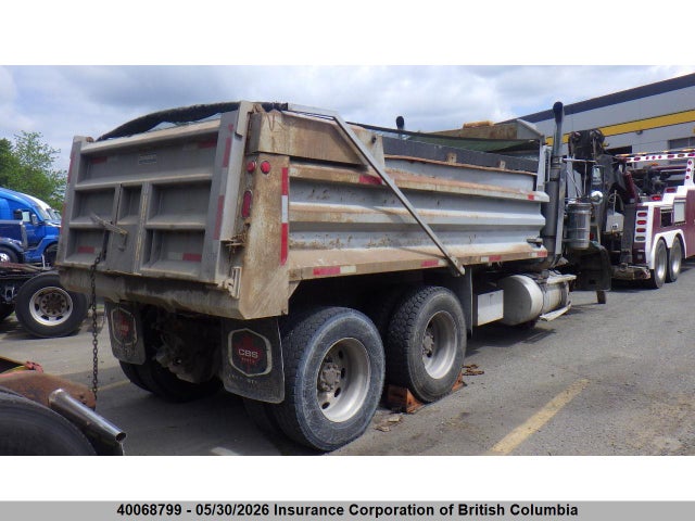 Aukcja sprzedaży 1998 Kenworth Construction T800, vin: 1NKDL20X1WR948105, numer aukcji: 40068799