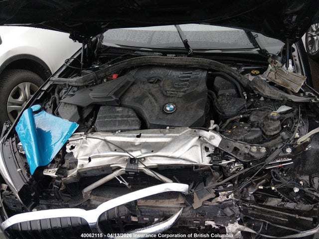 3MW5R7J0XM8C04025 BMW 330XI
