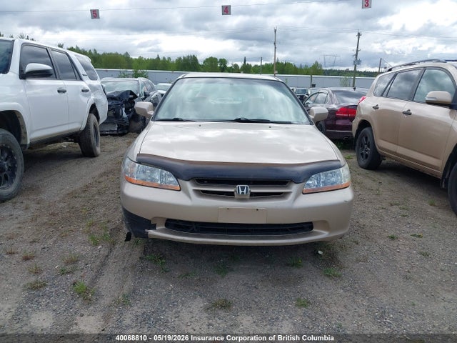 Продажа на аукционе авто 2000 Honda Accord Lx, vin: 1HGCG5641YA802063, номер лота: 40068810