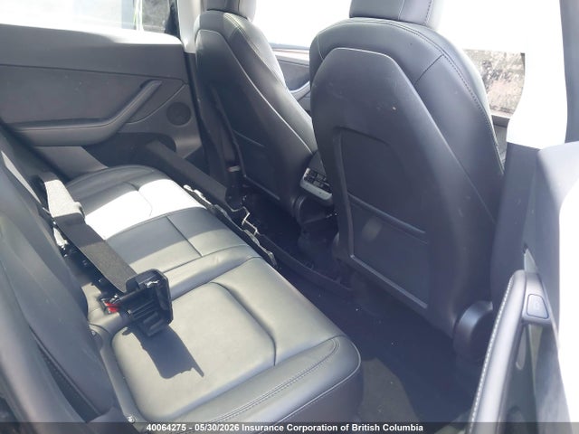 Продаж на аукціоні авто 2022 Tesla Model Y, vin: 7SAYGDEE5NF571988, номер лоту: 40064275