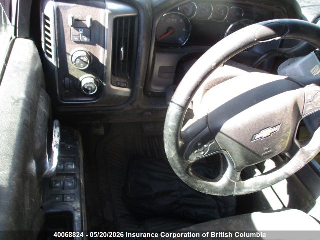 40068824 :رقم المزاد ، 3GCUKREC8FG220171 vin ، 2015 Chevrolet Silverado 1500 1lt/2lt مزاد بيع