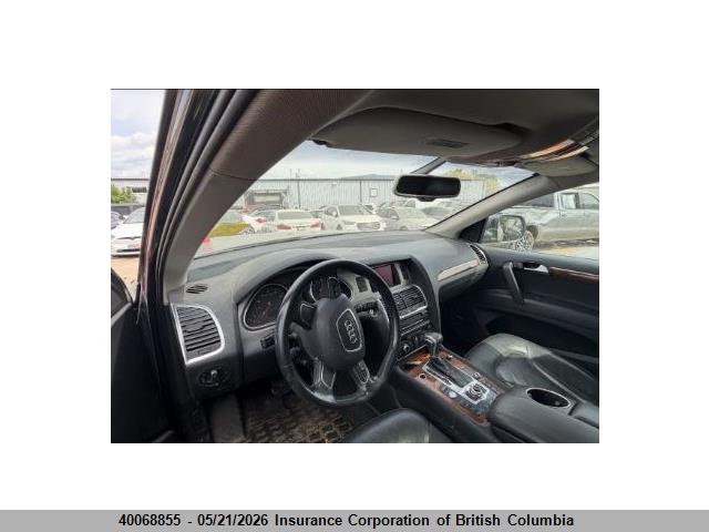 40068855 :رقم المزاد ، WA1LGAFE7FD017732 vin ، 2015 Audi Q7 مزاد بيع