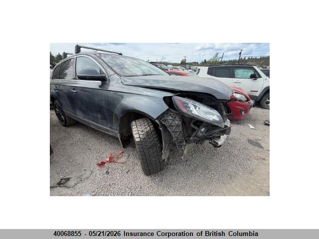 40068855 :رقم المزاد ، WA1LGAFE7FD017732 vin ، 2015 Audi Q7 مزاد بيع
