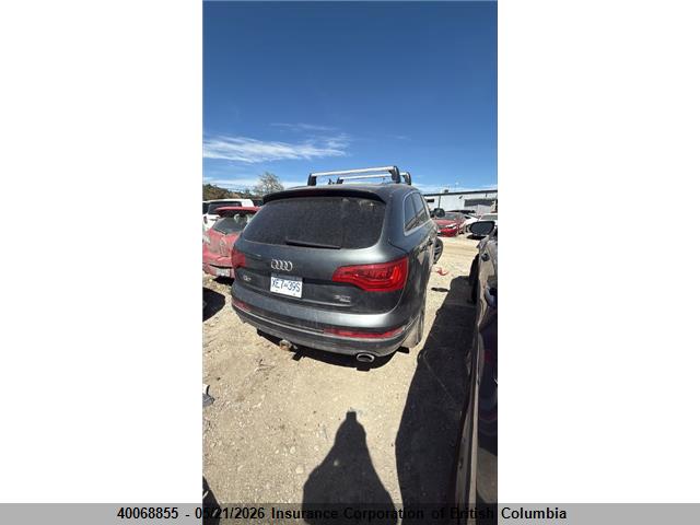 40068855 :رقم المزاد ، WA1LGAFE7FD017732 vin ، 2015 Audi Q7 مزاد بيع