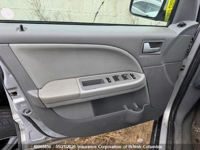 Продажа на аукционе авто 2005 Ford Freestyle Sel, vin: 1FMDK051X5GA16679, номер лота: 40068856