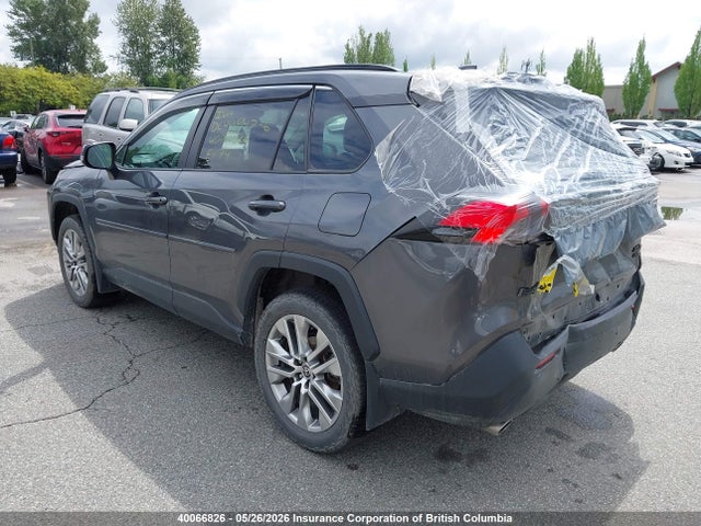 2022 Toyota Rav4 Xle/xle Premium მანქანა იყიდება აუქციონზე, vin: 2T3R1RFV4NC277086, აუქციონის ნომერი: 40066826