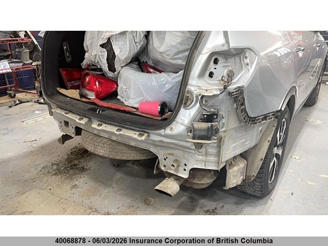 40068878 :رقم المزاد ، 5XYPHDA1XHG239406 vin ، 2017 Kia Sorento Ex مزاد بيع