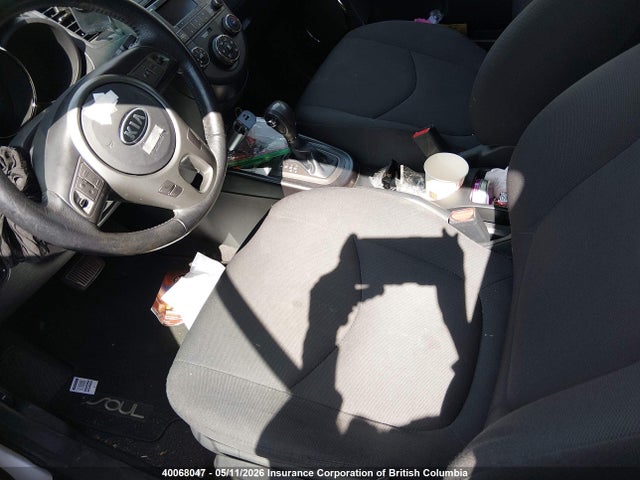 40068047 :رقم المزاد ، KNDJT2A2XB7296274 vin ، 2011 Kia Soul +/!/sport مزاد بيع