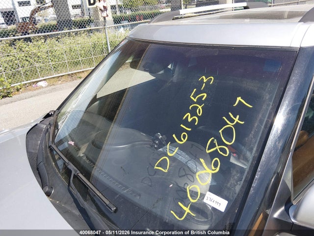 40068047 :رقم المزاد ، KNDJT2A2XB7296274 vin ، 2011 Kia Soul +/!/sport مزاد بيع