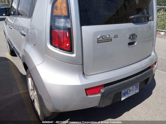 40068047 :رقم المزاد ، KNDJT2A2XB7296274 vin ، 2011 Kia Soul +/!/sport مزاد بيع