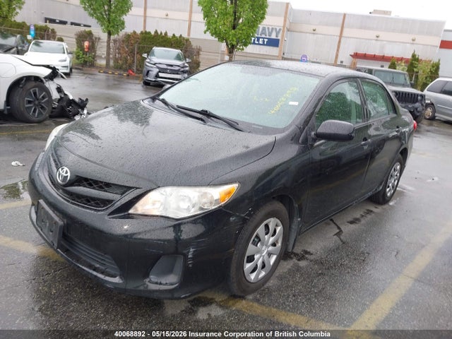 40068892 :رقم المزاد ، 2T1BU4EE4DC065602 vin ، 2013 Toyota Corolla S/le مزاد بيع