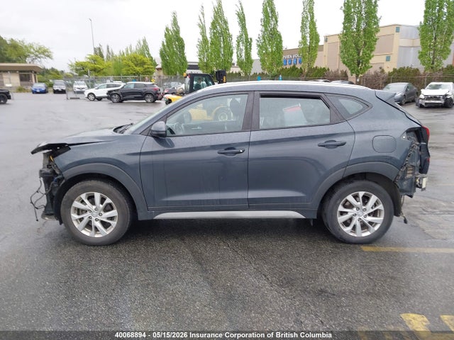 KM8J3CA42KU876879 Hyundai Tucson Preferred