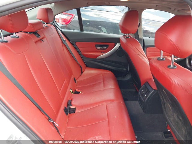 WBA3C3G58FNT53845 BMW 320i
