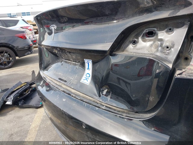 40068902 :رقم المزاد ، 5YJ3E1EA9LF715144 vin ، 2020 Tesla Model 3 مزاد بيع