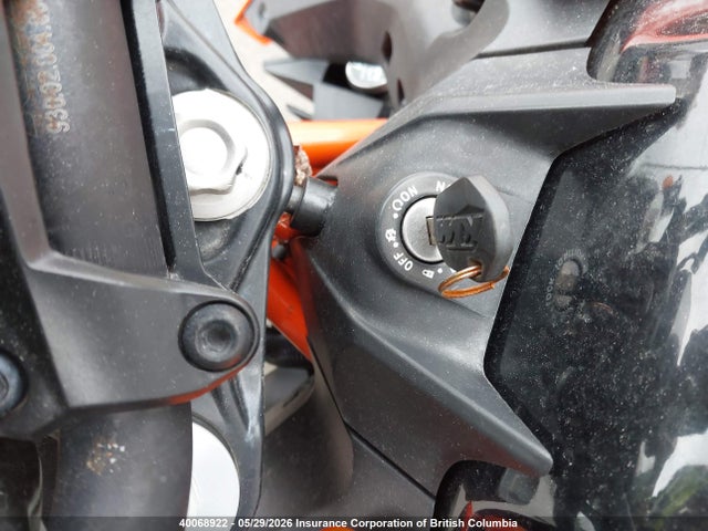 MD2JPJ400KC214580 KTM 390 Duke
