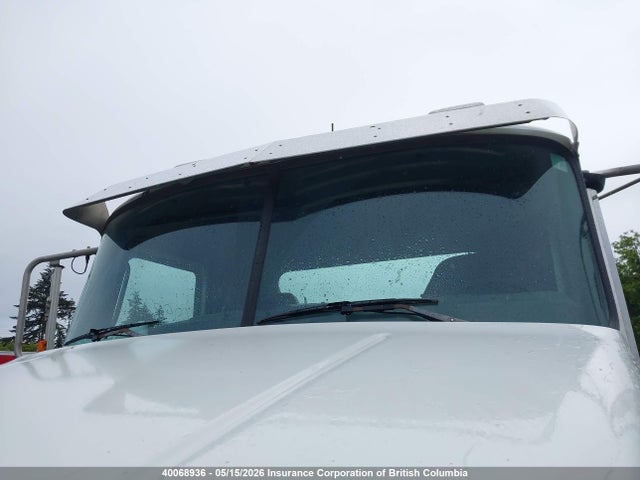 Продажа на аукционе авто 2008 Mack 600 Cxu, vin: 1M1AW02YX8N002424, номер лота: 40068936