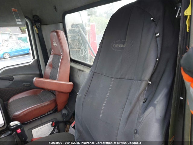 Продажа на аукционе авто 2008 Mack 600 Cxu, vin: 1M1AW02YX8N002424, номер лота: 40068936