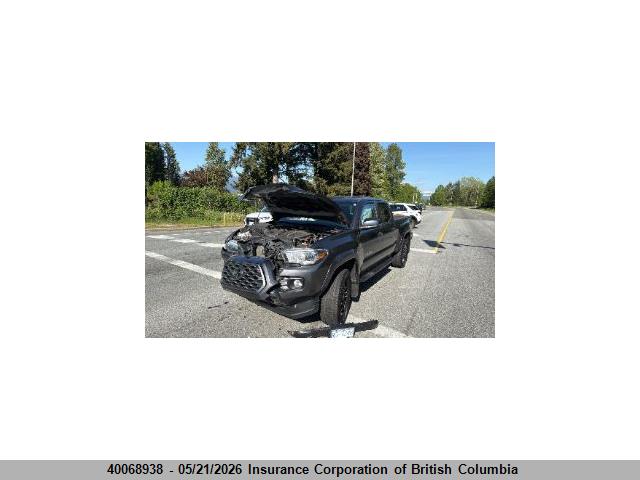 40068938 :رقم المزاد ، 3TYDZ5BN0NT005009 vin ، 2022 Toyota Tacoma Double Cab/sr5/trd Sport/trd Off Road مزاد بيع