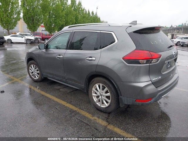 2017 Nissan Rogue მანქანა იყიდება აუქციონზე, vin: 5N1AT2MT3HC855065, აუქციონის ნომერი: 40068970