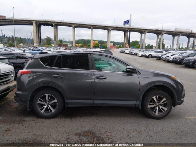 Продаж на аукціоні авто 2018 Toyota Rav4 Le, vin: 2T3BFREV9JW756553, номер лоту: 40066274