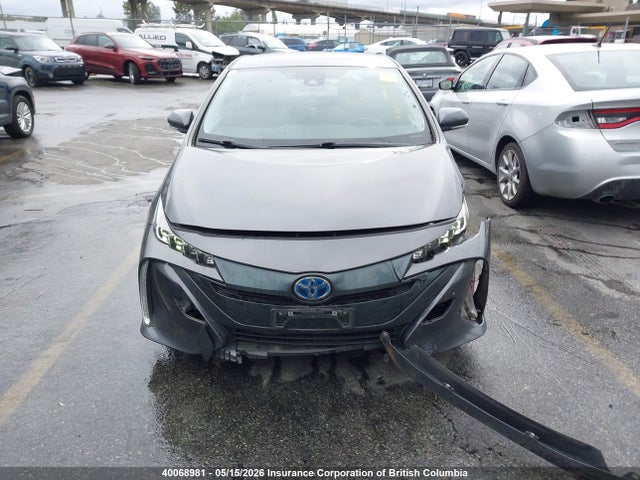JTDKAMFP6N3204213 Toyota Prius