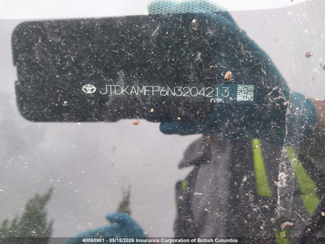 JTDKAMFP6N3204213 Toyota Prius
