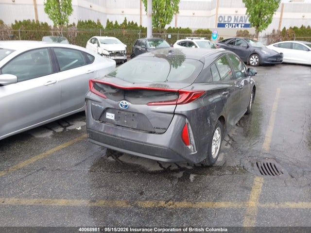 JTDKAMFP6N3204213 Toyota Prius