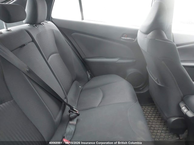 JTDKAMFP6N3204213 Toyota Prius