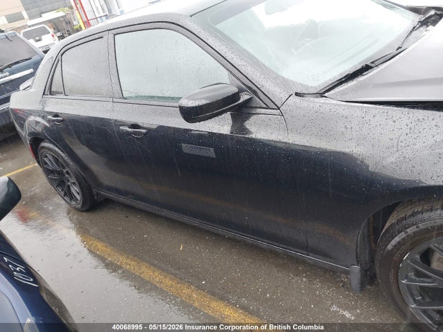 2C3CCABG2JH249423 Chrysler 300