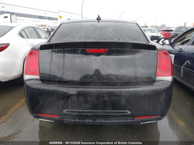 2C3CCABG2JH249423 Chrysler 300