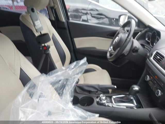 JM1BM1W35E1126165 Mazda 3 Grand Touring