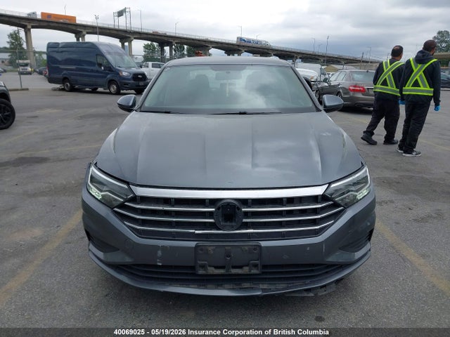 3VWN57BU8KM011082 Volkswagen Jetta