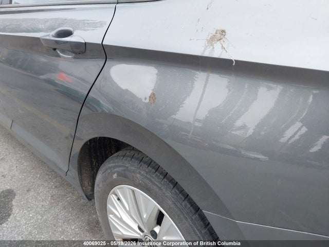 3VWN57BU8KM011082 Volkswagen Jetta