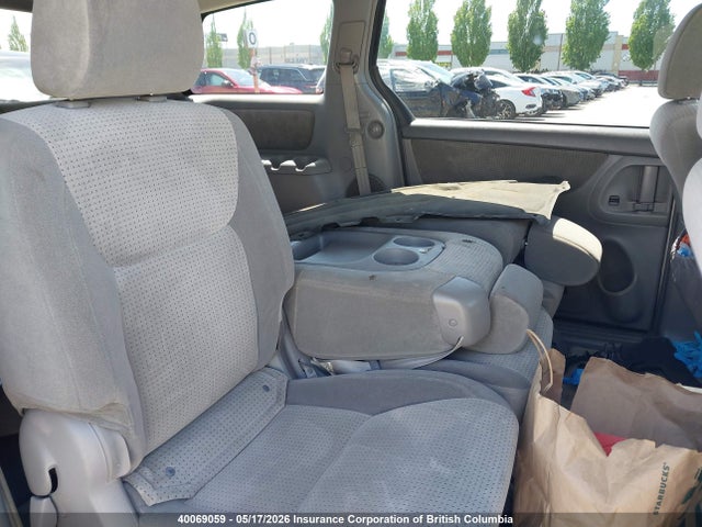 40069059 :رقم المزاد ، 5TDZA23C66S562741 vin ، 2006 Toyota Sienna Ce/le مزاد بيع