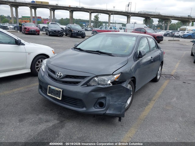 40069068 :رقم المزاد ، 2T1BU4EE6CC803818 vin ، 2012 Toyota Corolla S/le مزاد بيع
