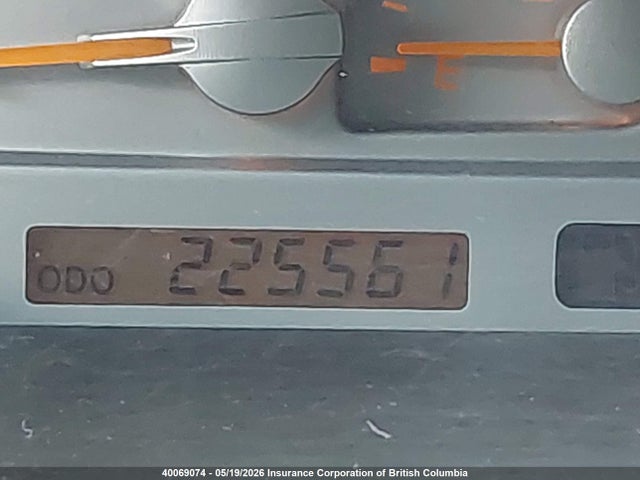 40069074 :رقم المزاد ، JTDBE32K030181390 vin ، 2003 Toyota Camry مزاد بيع