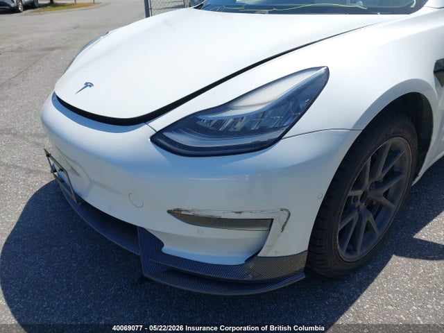 40069077 :رقم المزاد ، 5YJ3E1EA0LF715551 vin ، 2020 Tesla Model 3 Standard Range Plus مزاد بيع