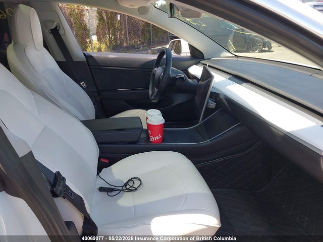 40069077 :رقم المزاد ، 5YJ3E1EA0LF715551 vin ، 2020 Tesla Model 3 Standard Range Plus مزاد بيع