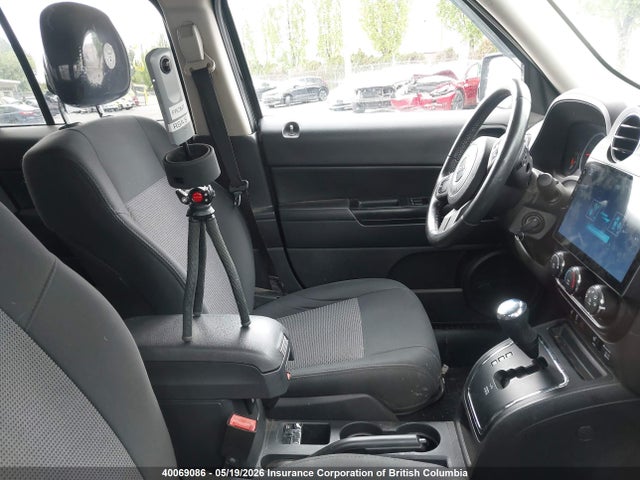 40069086 :رقم المزاد ، 1C4NJRAB3CD549275 vin ، 2012 Jeep Patriot Sport/north مزاد بيع