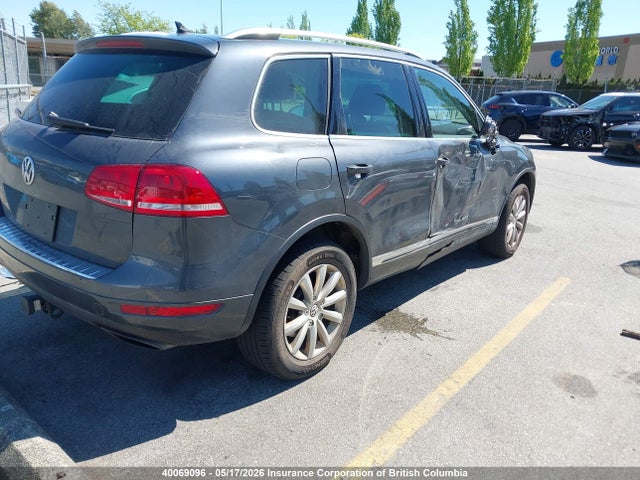 Продаж на аукціоні авто 2014 Volkswagen Touareg V6, vin: WVGEF9BP0ED012230, номер лоту: 40069096