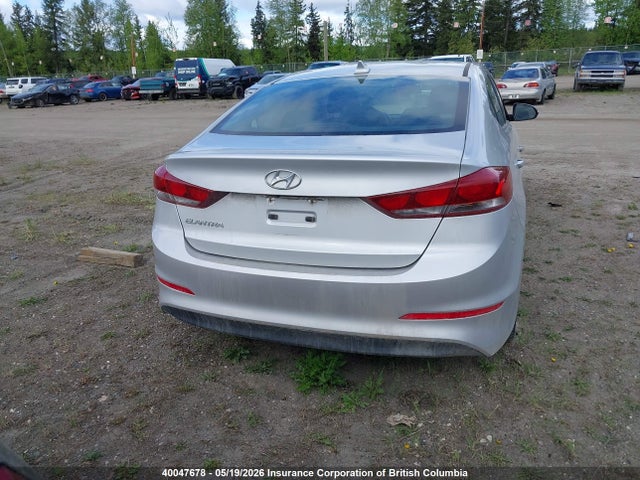 2017 Hyundai Elantra Se/value/limited მანქანა იყიდება აუქციონზე, vin: KMHD84LF5HU304877, აუქციონის ნომერი: 40047678