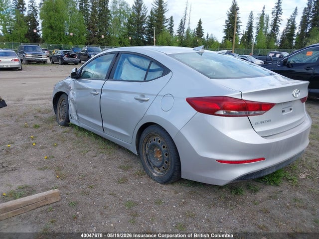 2017 Hyundai Elantra Se/value/limited მანქანა იყიდება აუქციონზე, vin: KMHD84LF5HU304877, აუქციონის ნომერი: 40047678