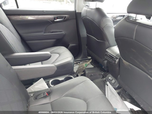 Auction sale of the 2024 Toyota Highlander Hybrid Limited/hybrid Platinum, vin: 5TDEBRCH4RS628319, lot number: 40066604