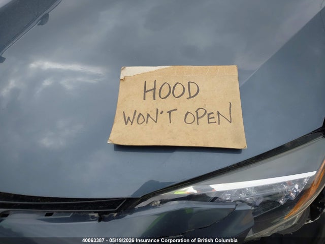 40063387 :رقم المزاد ، 2T1BURHE5HC758452 vin ، 2017 Toyota Corolla L/le/xle/se/xse مزاد بيع