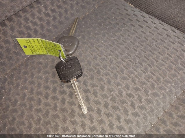 40061559 :رقم المزاد ، 2T1KR32E26C573473 vin ، 2006 Toyota Corolla Matrix Xr مزاد بيع