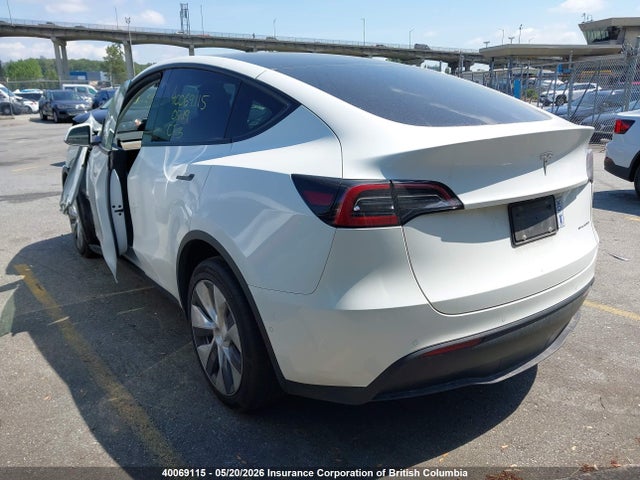 Продажа на аукционе авто 2022 Tesla Model Y, vin: 7SAYGDEE6NF445428, номер лота: 40069115
